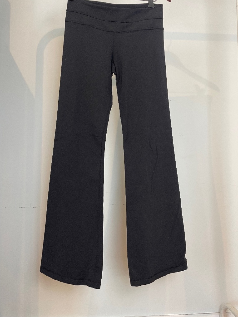 Lululemon Groove yoga pants
